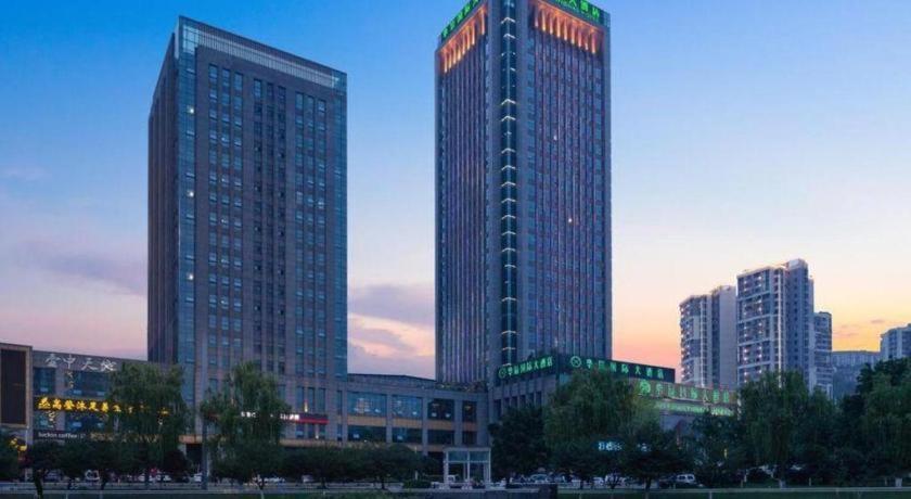 Chongqing Huachen International Hotel Екстериор снимка